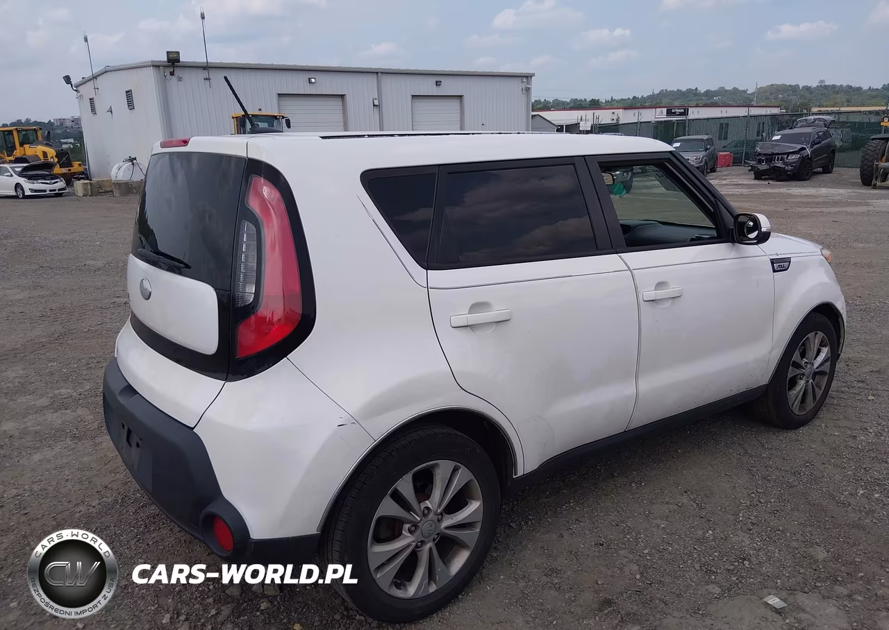 2014 Kia Soul + VIN:KNDJP3A53E7019796 - 4