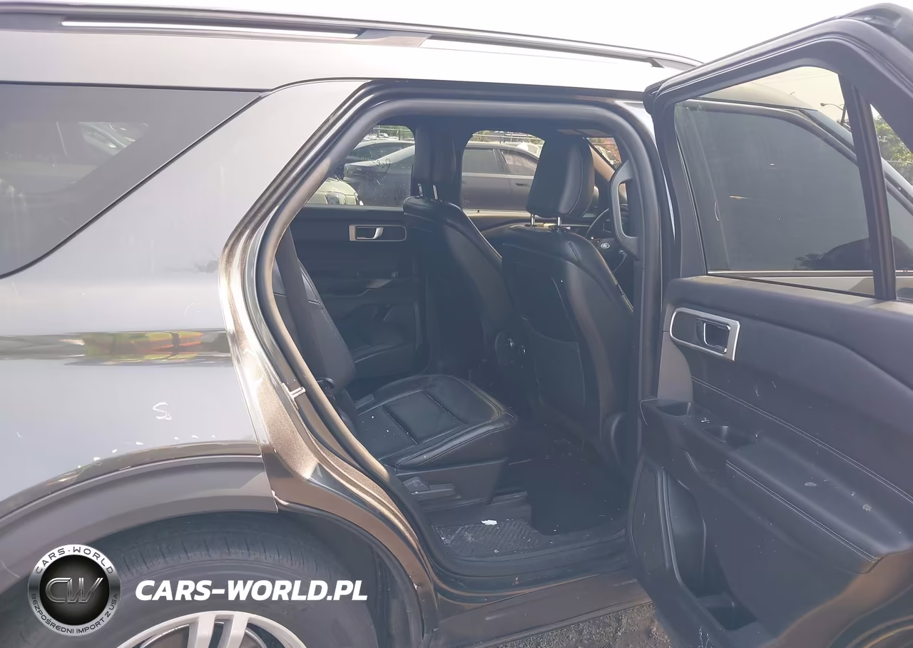 2020 Ford Explorer Xlt VIN:1FMSK8DH5LGA37215 - 8