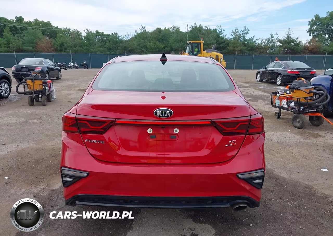 2019 Kia Forte S VIN:3KPF34AD2KE066571 - 16