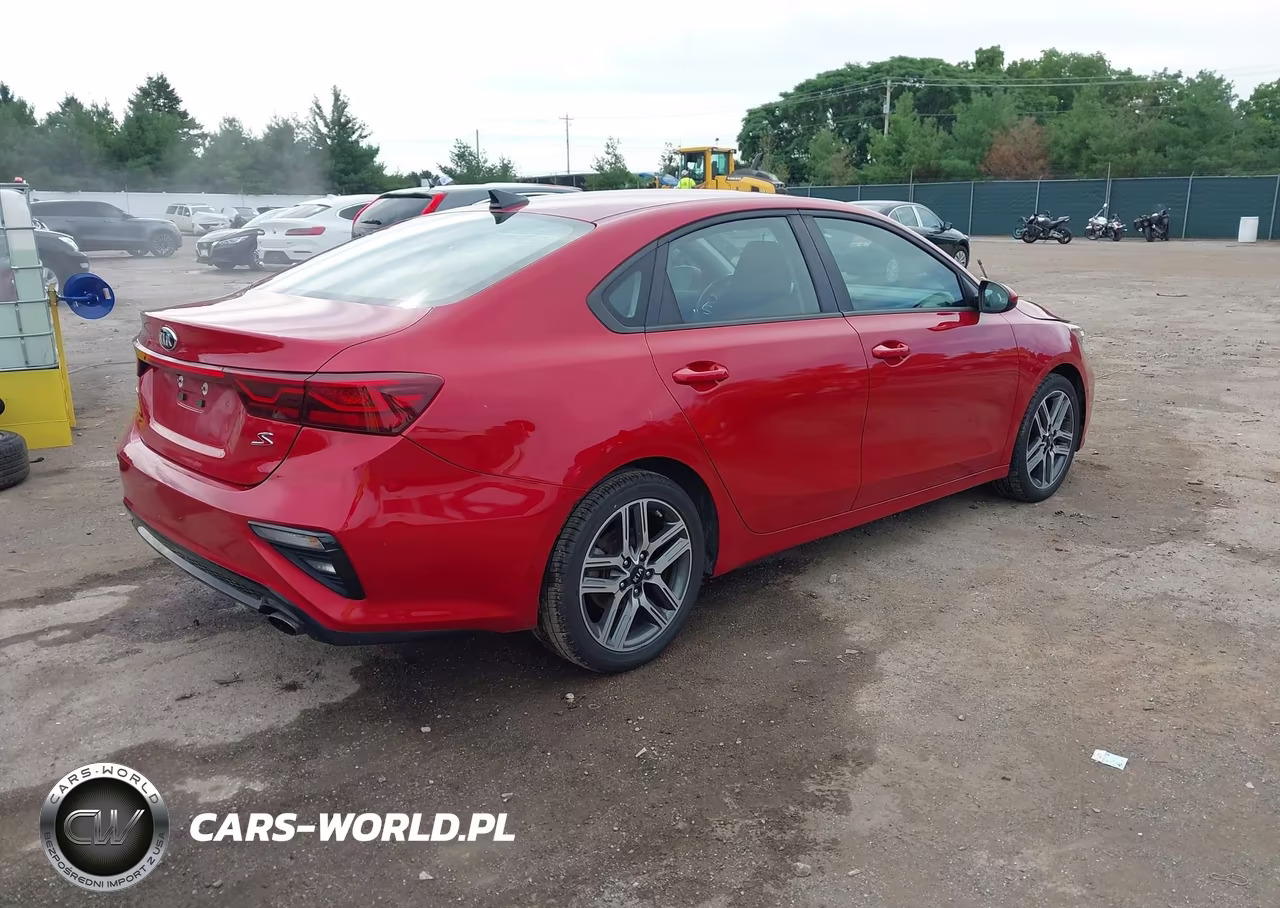 2019 Kia Forte S VIN:3KPF34AD2KE066571 - 4