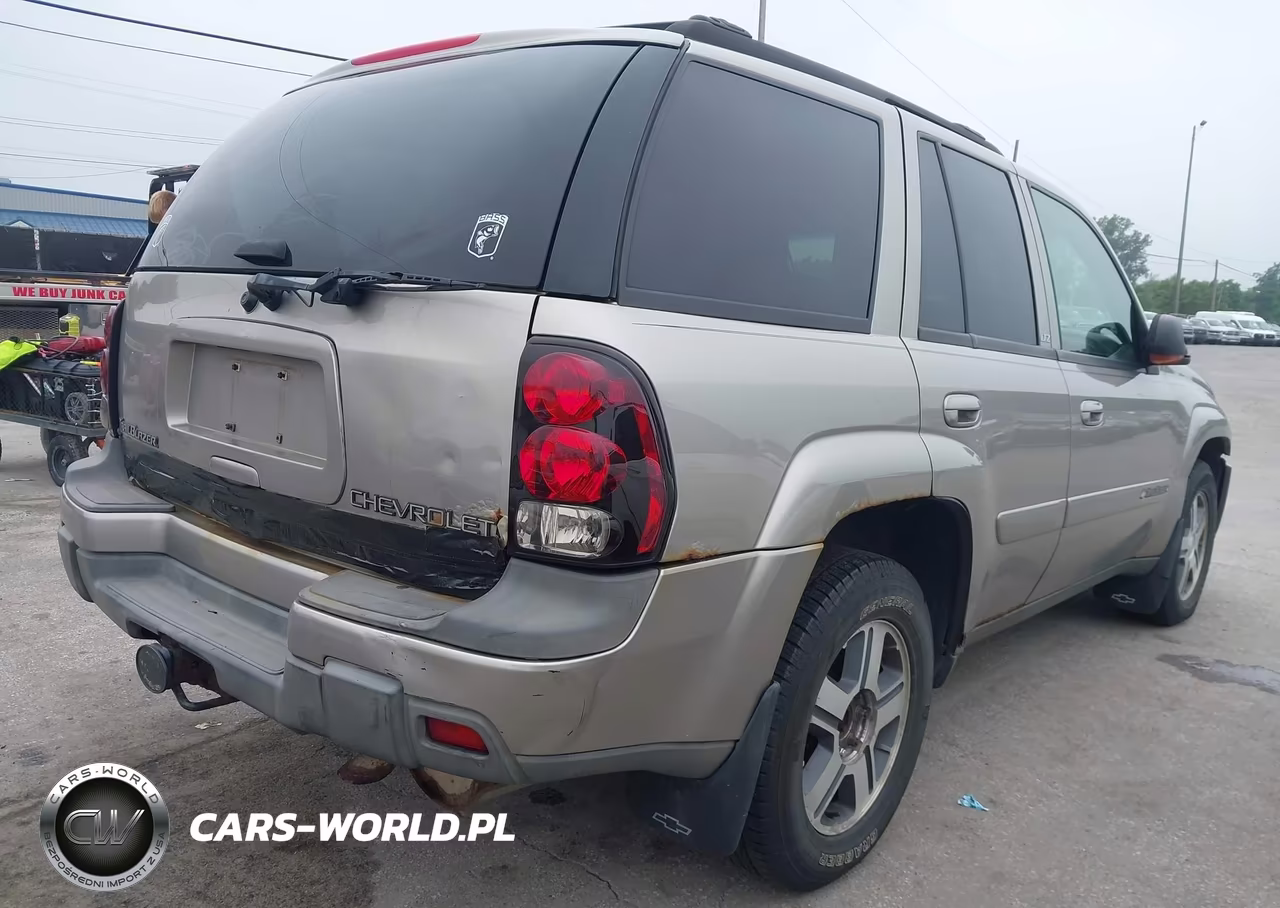 2002 Chevrolet Trailblazer Ltz VIN:1GNDT13S422513021 - 4