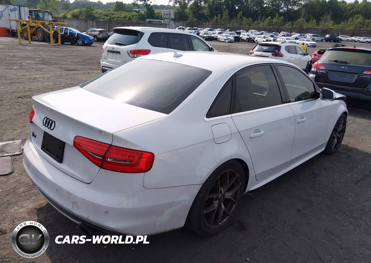 2015 Audi S4 3.0T Premium Plus VIN:WAUBGAFL0FA033186 - 4