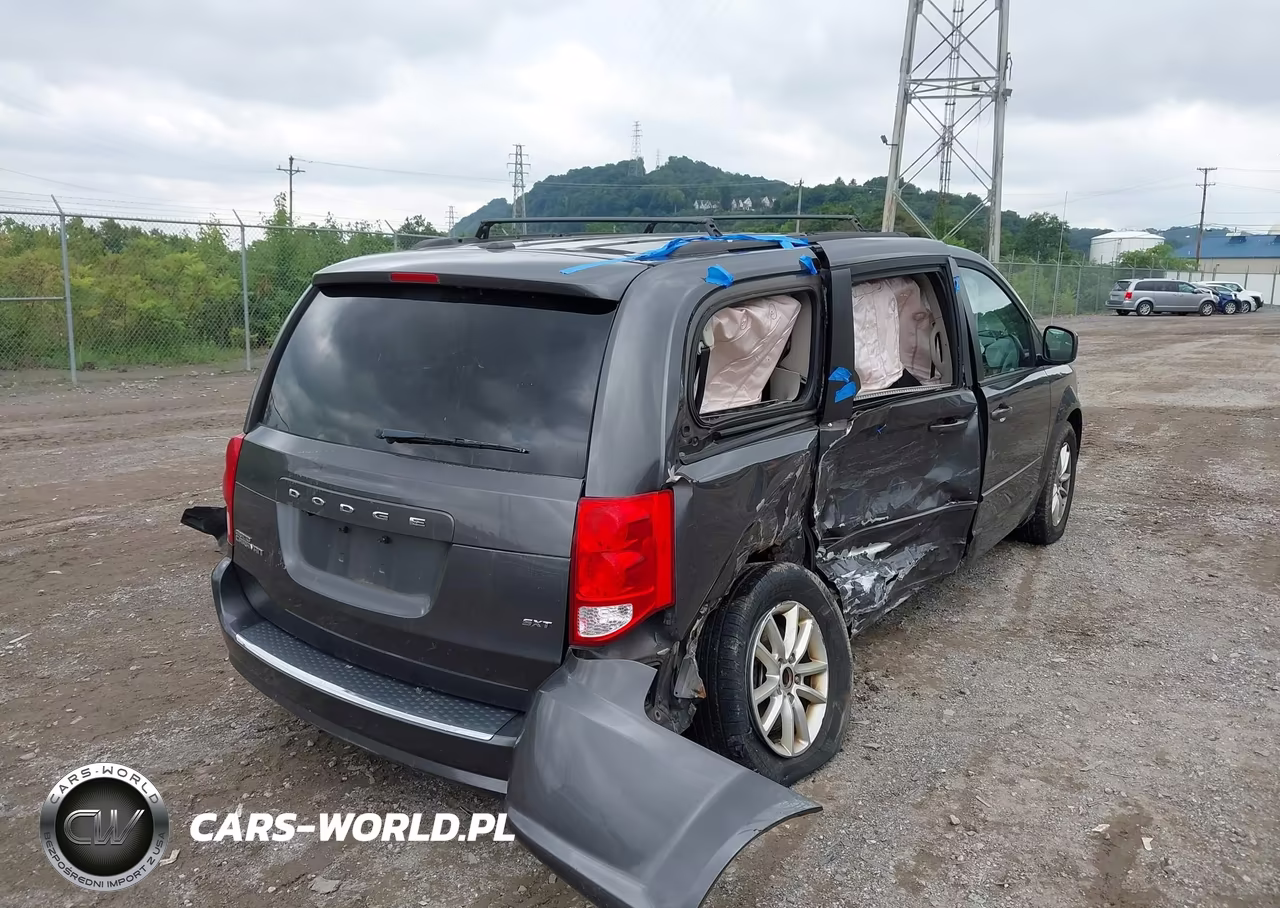 2015 Dodge Grand Caravan Sxt VIN:2C4RDGCG8FR607095 - 4