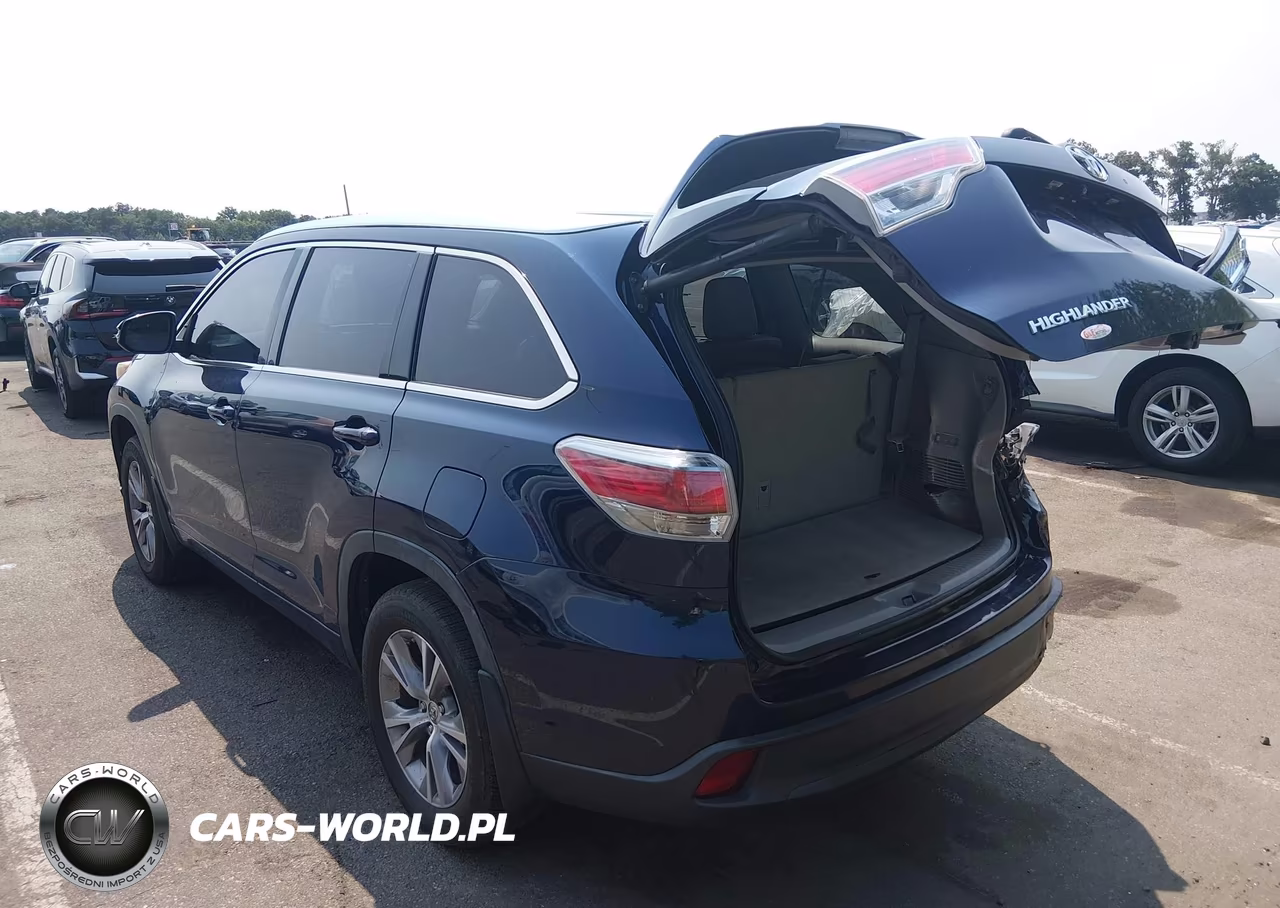 2015 Toyota Highlander Xle V6 VIN:5TDJKRFH3FS126102 - 3