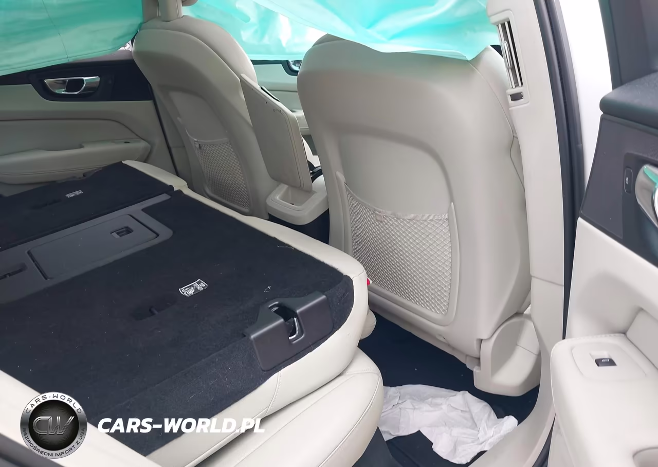 2018 Volvo Xc60 T6 Momentum VIN:YV4A22RK3J1001408 - 8