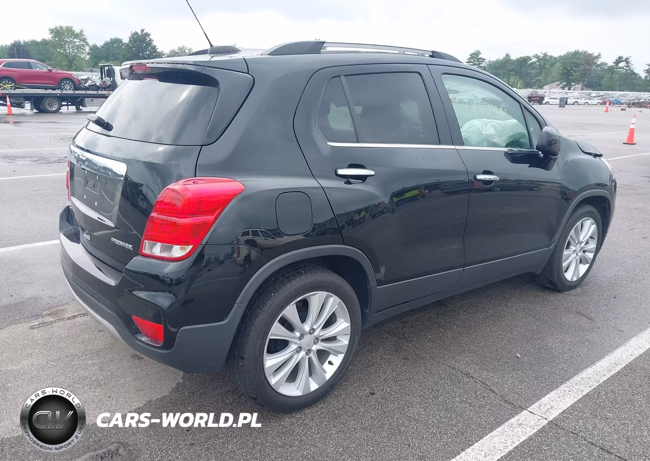 2020 Chevrolet Trax Fwd Premier VIN:3GNCJMSB2LL150836 - 4
