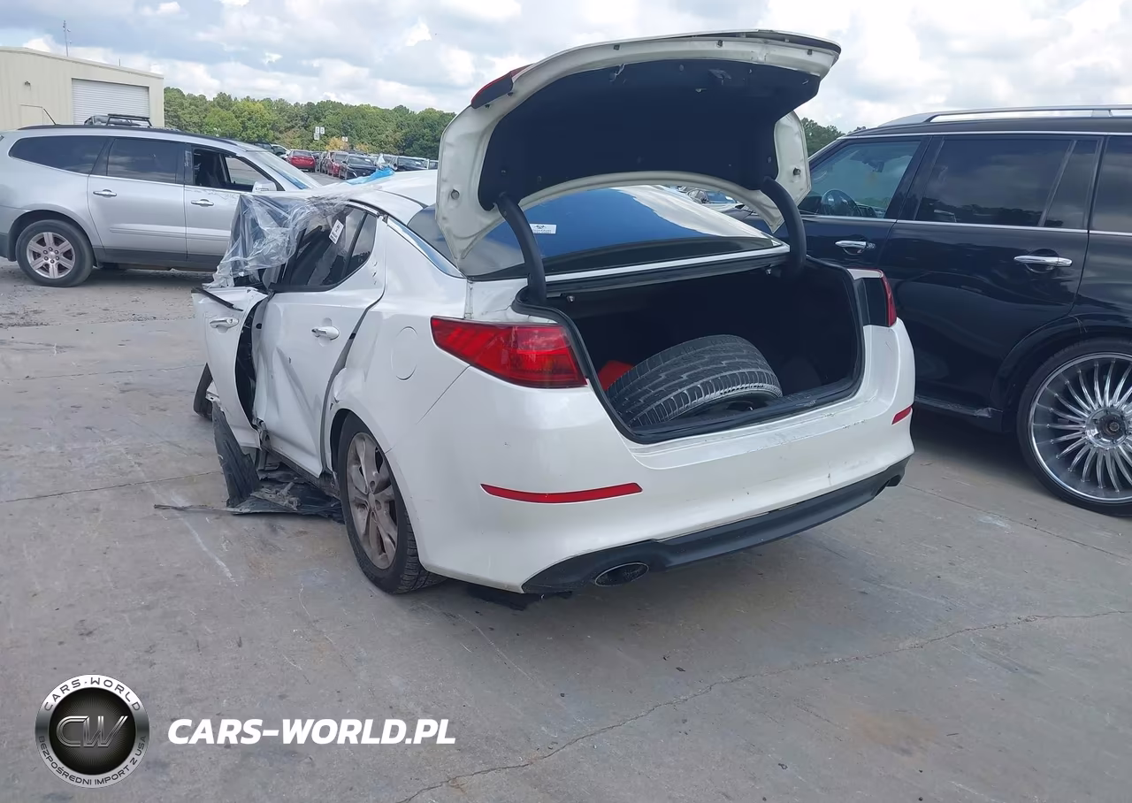 2014 Kia Optima Lx VIN:5XXGM4A72EG302773 - 3