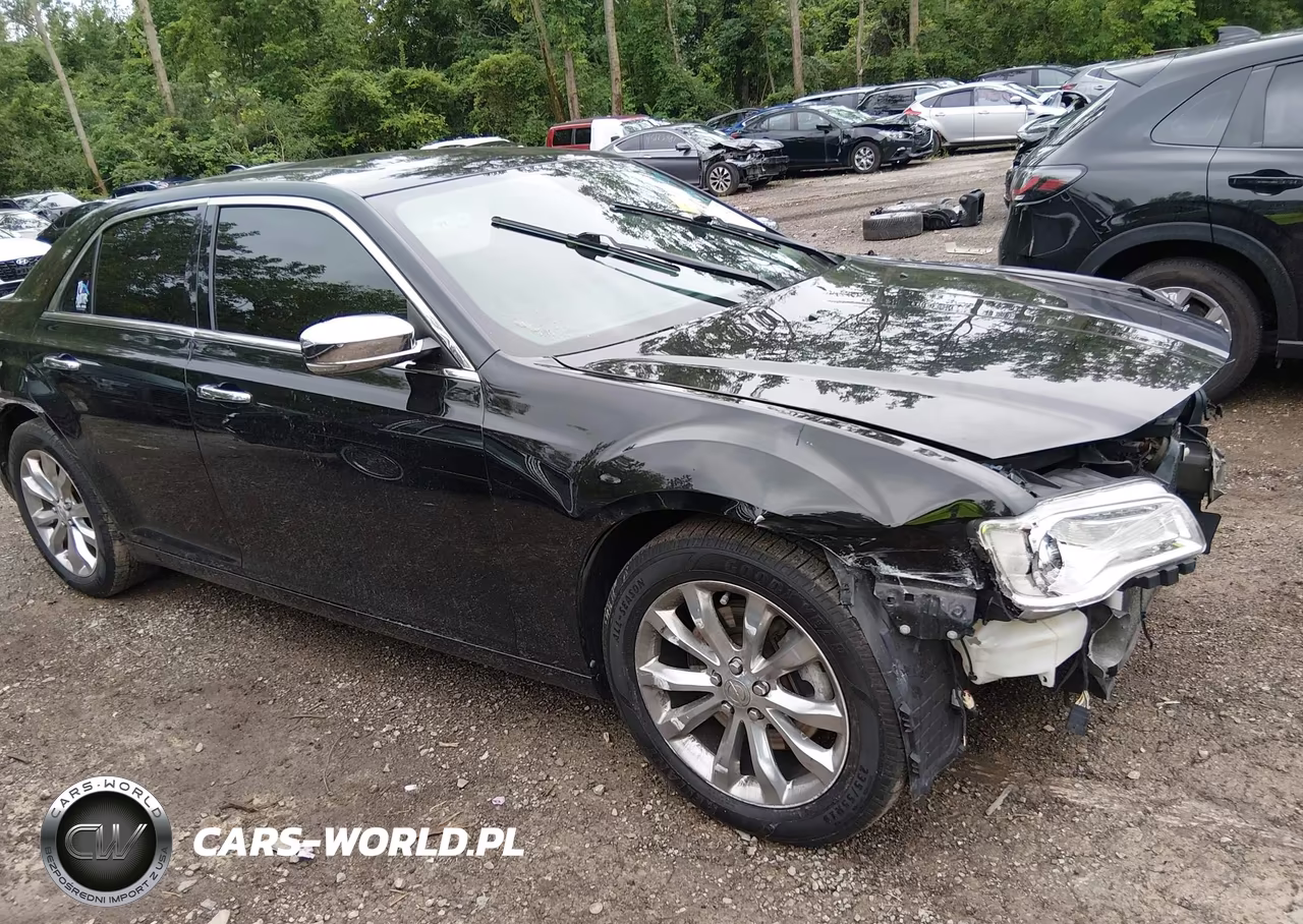 2015 Chrysler 300C Awd VIN:2C3CCAKG3FH882973 - 1