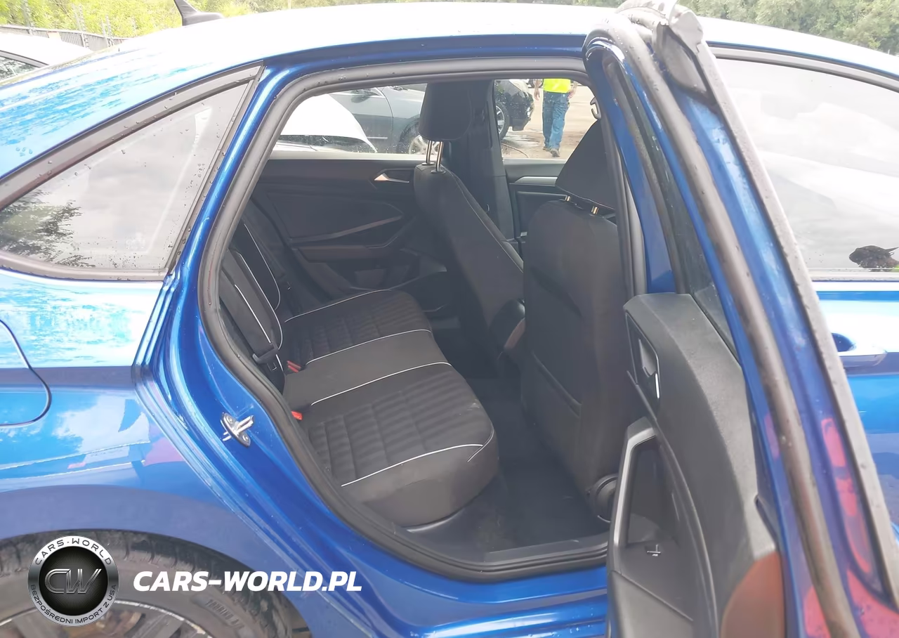 2022 Volkswagen Jetta 1.5T Sport VIN:3VWBM7BU9NM019024 - 8