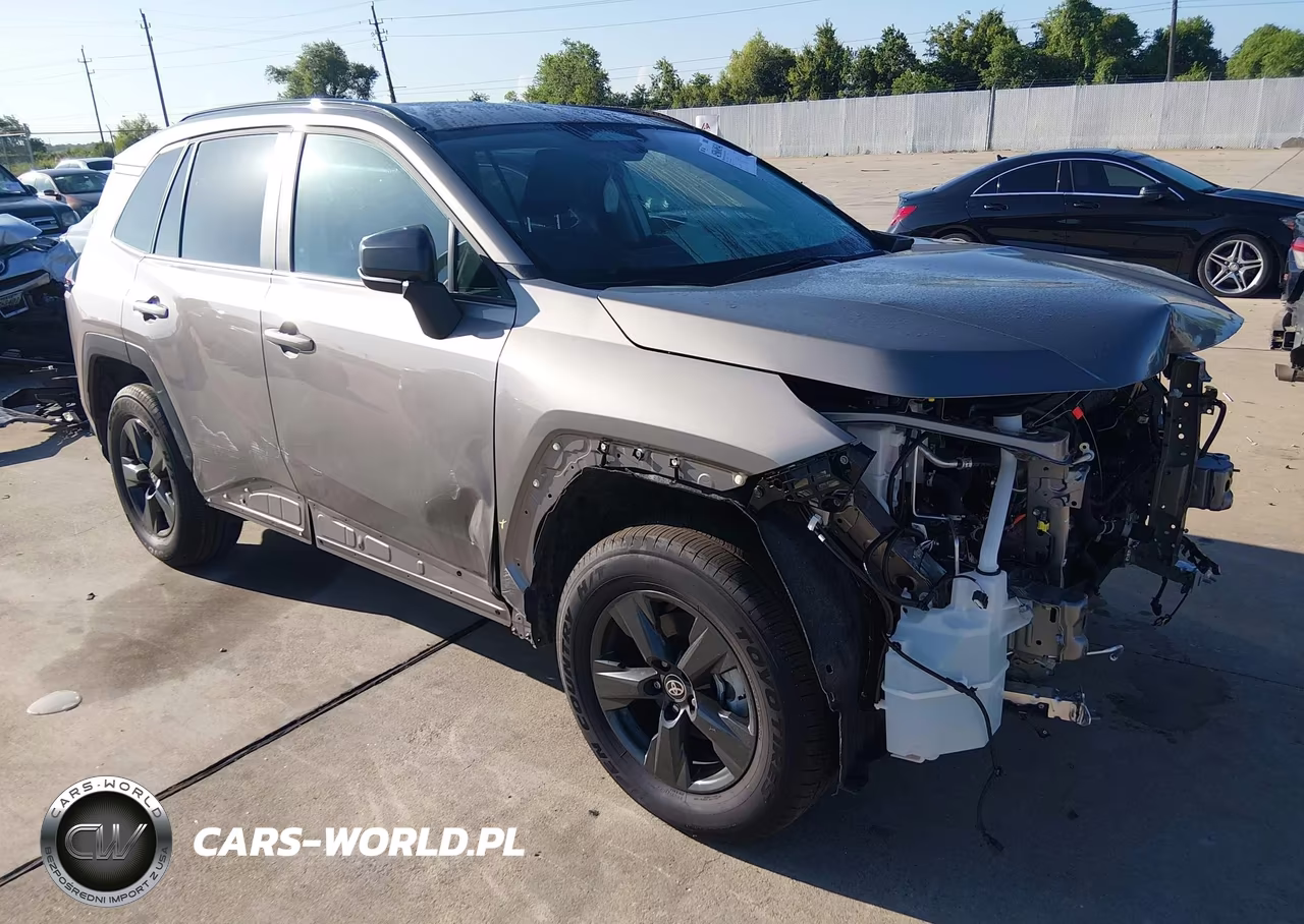 2026 Toyota Rav4 Le – zdjęcie 1 z 16