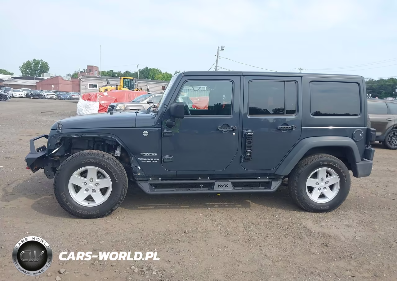 2017 Jeep Wrangler Unlimited Sport VIN:1C4BJWDG9HL552073 - 14