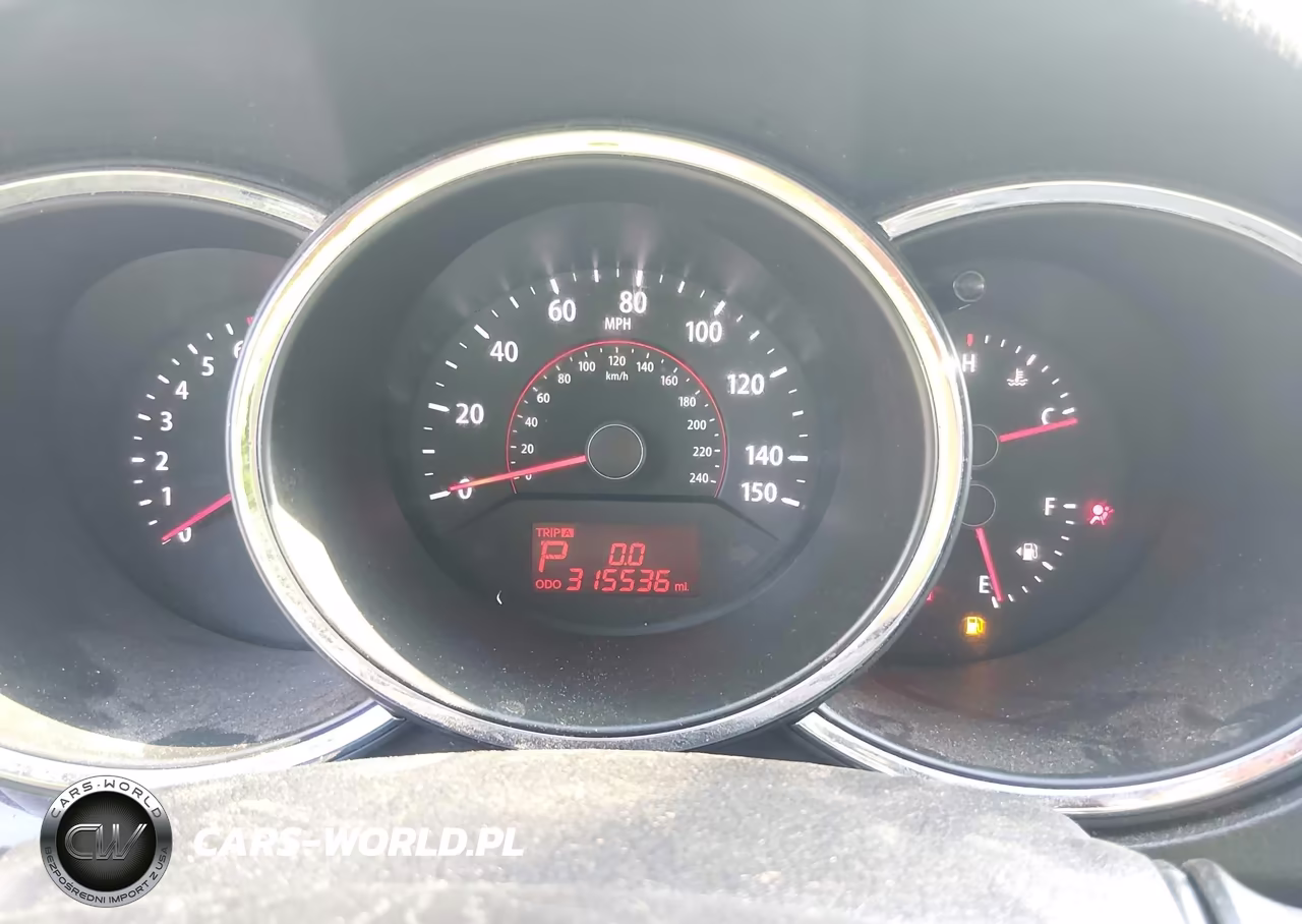 2011 Kia Sorento Lx VIN:5XYKT4A16BG060442 - 7