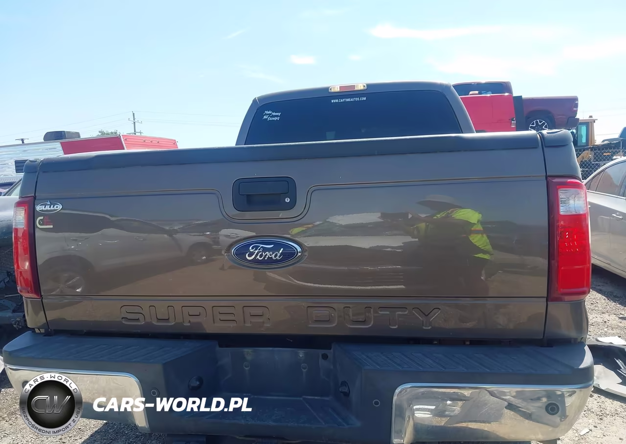 2015 Ford F-250 Xlt VIN:1FT7W2BT2FEC78152 - 16