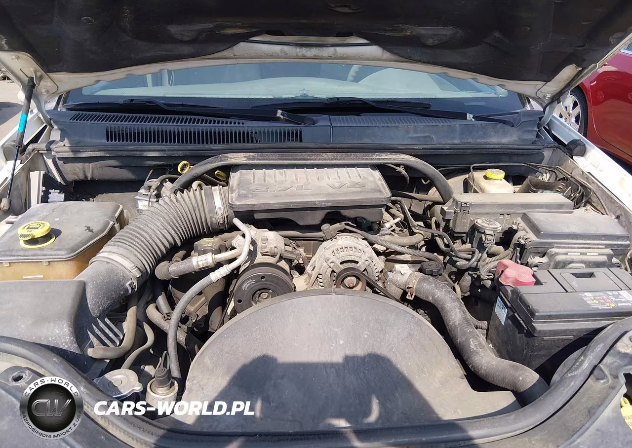 2005 Jeep Grand Cherokee Laredo VIN:1J4GS48K85C683538 - 10