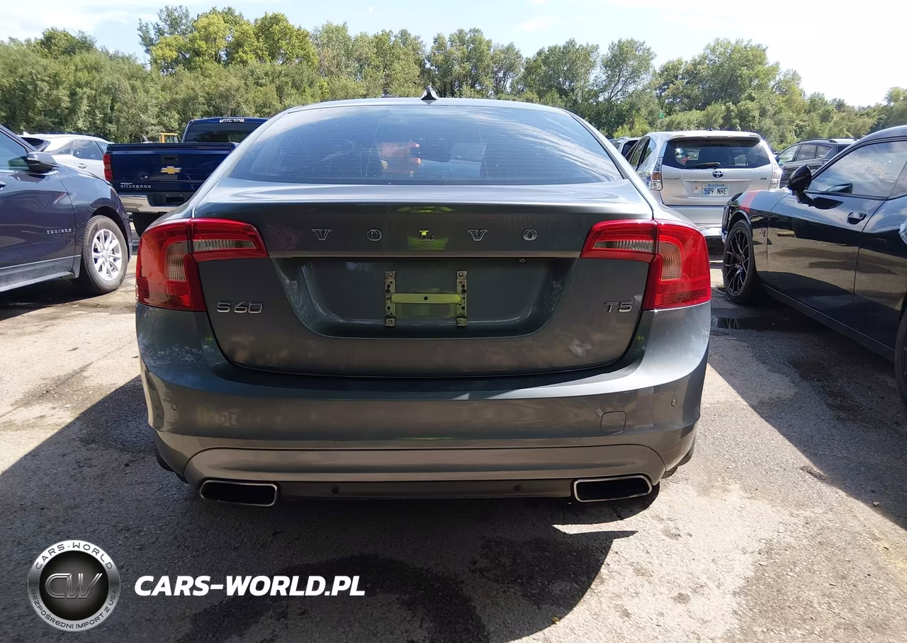 2016 Volvo S60 T5 Drive-E Premier VIN:YV126MFK2G2413344 - 16