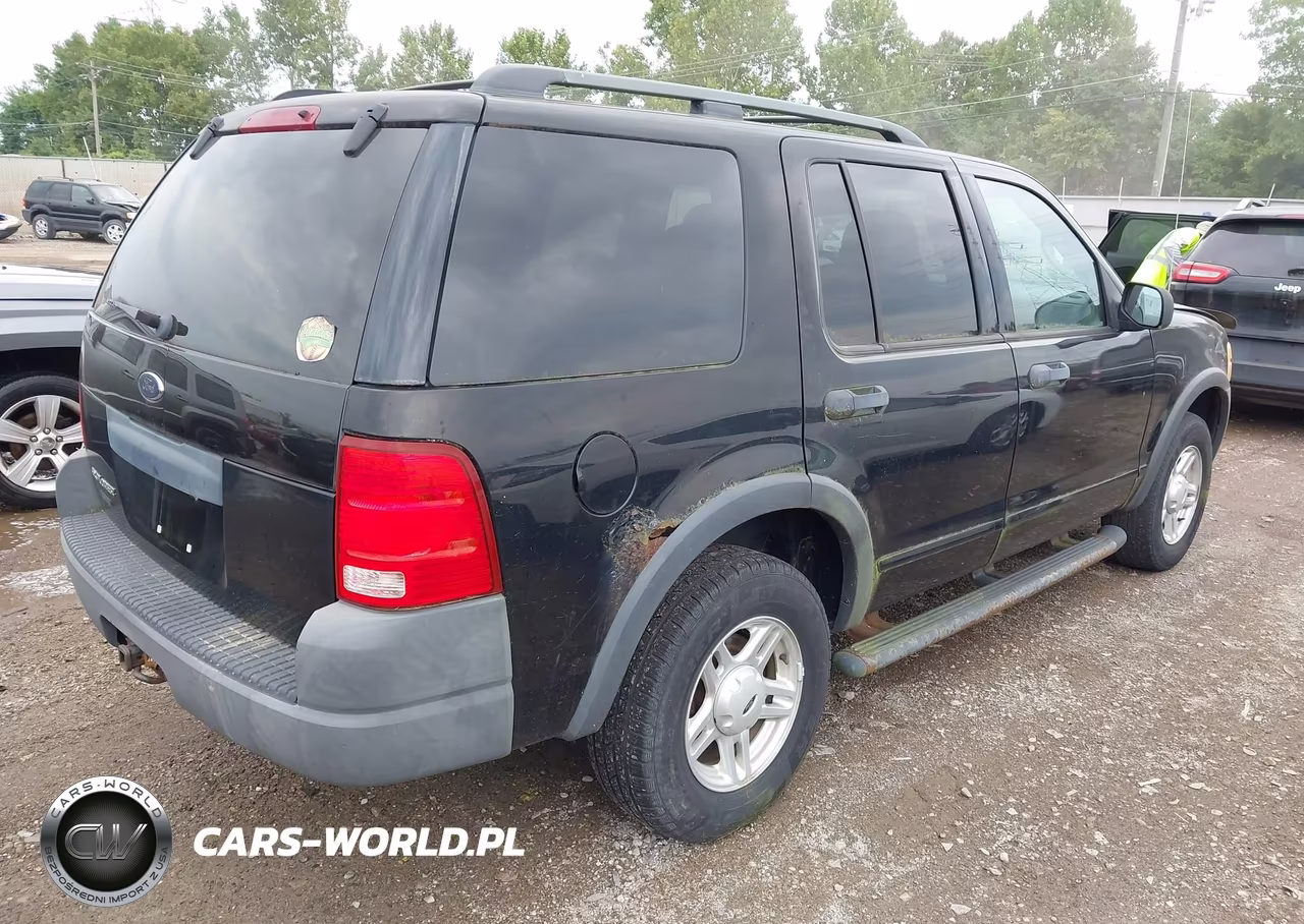 2003 Ford Explorer Xls VIN:1FMZU72K33UC64695 - 4
