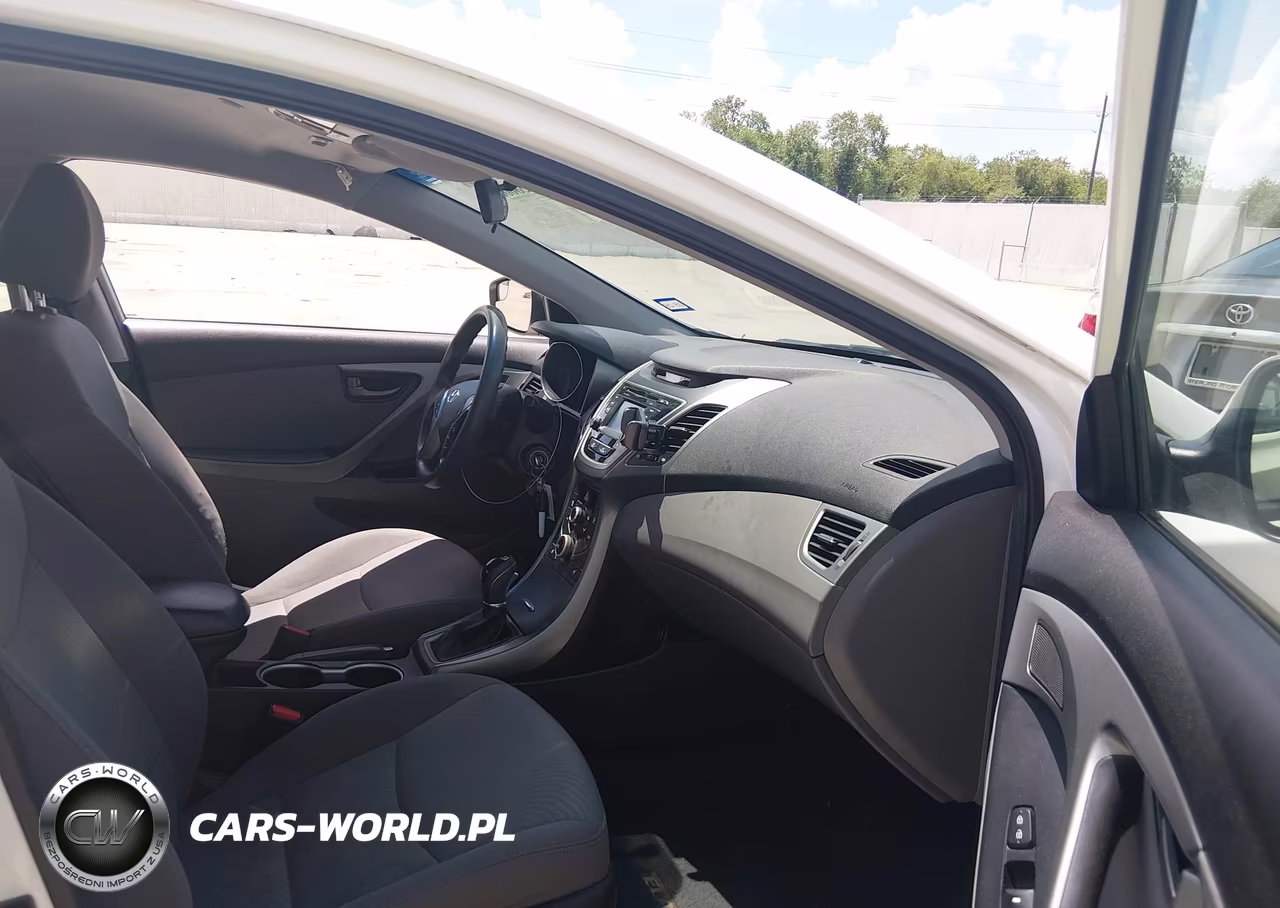 2014 Hyundai Elantra Se VIN:5NPDH4AE0EH475606 - 5