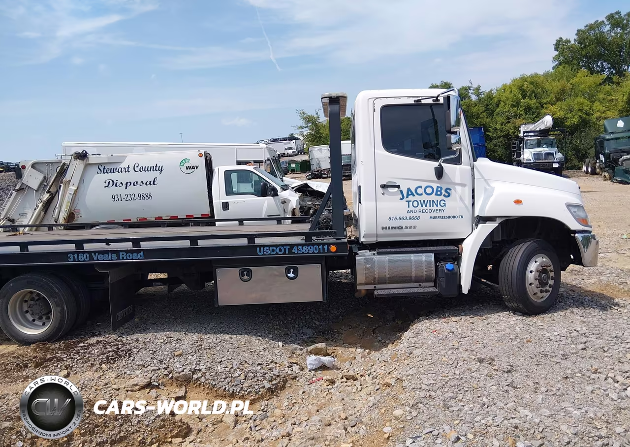 2017 Hino 258-268 VIN:5PVNJ8JNXH4S52581 - 13