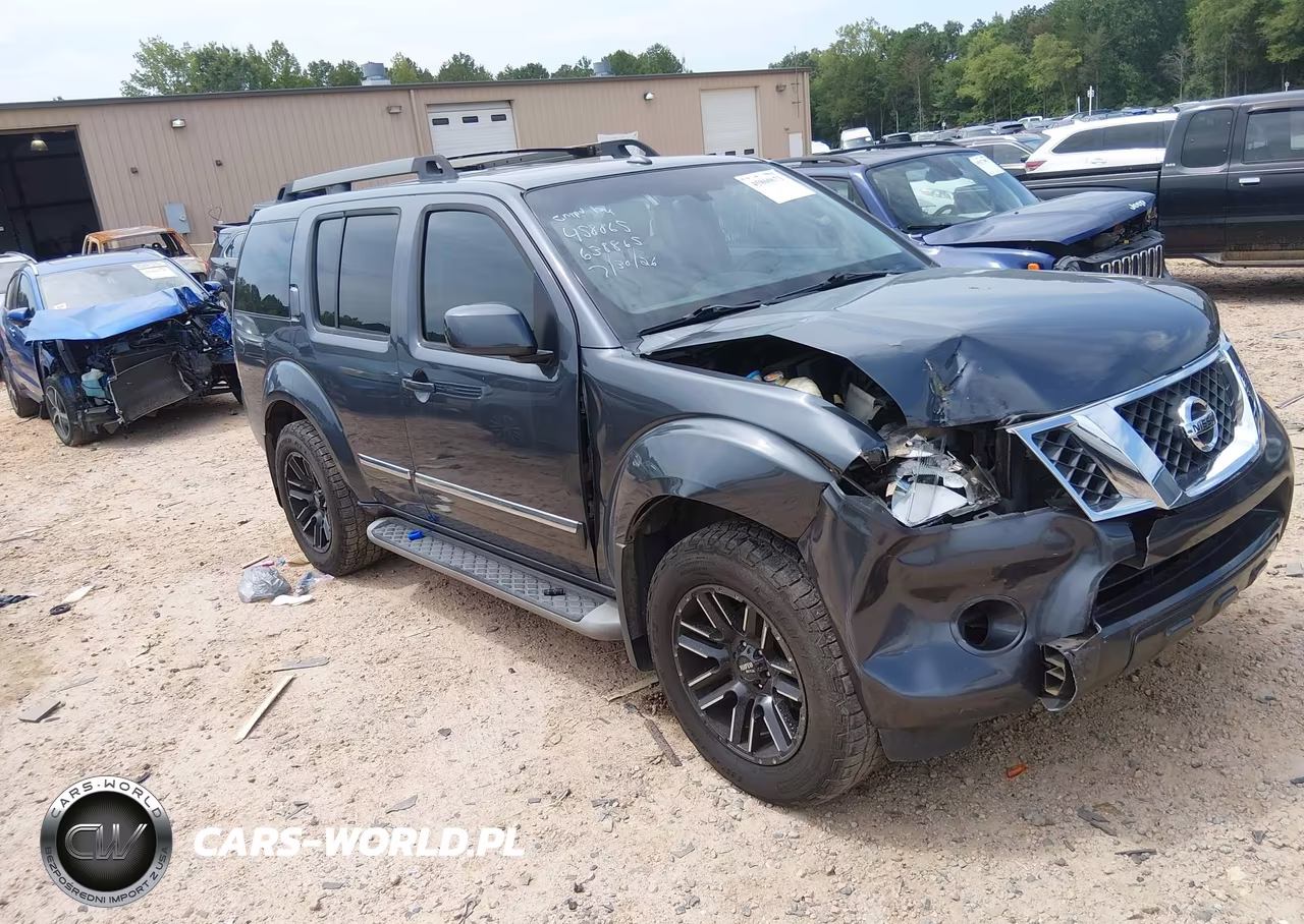 2012 Nissan Pathfinder Silver