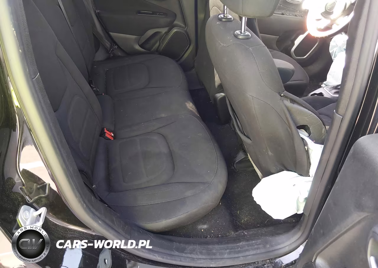 2020 Jeep Renegade Latitude Fwd VIN:ZACNJABBXLPL31347 - 8
