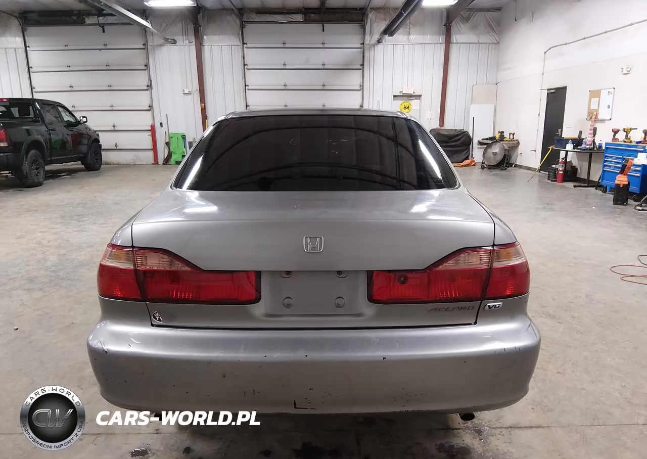 2000 Honda Accord 3.0 Ex VIN:1HGCG1657YA058552 - 16