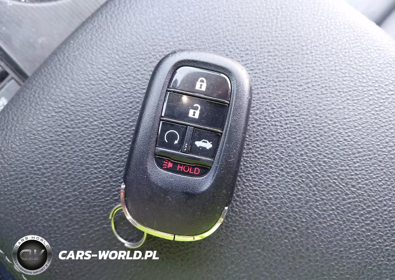 2024 Honda Civic Touring VIN:2HGFE1F90RH325278 - 11