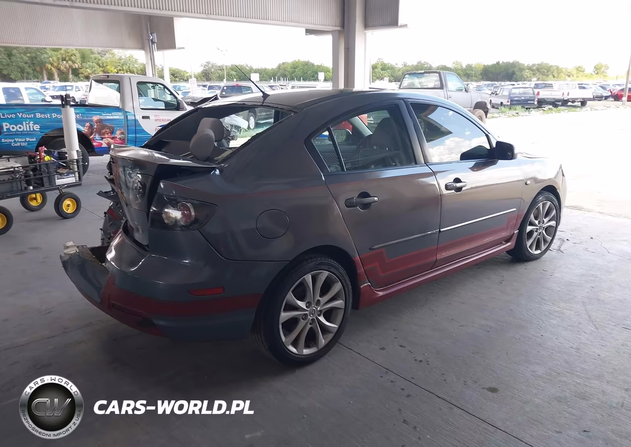 2007 Mazda Mazda3 S Touring VIN:JM1BK323171666624 - 4