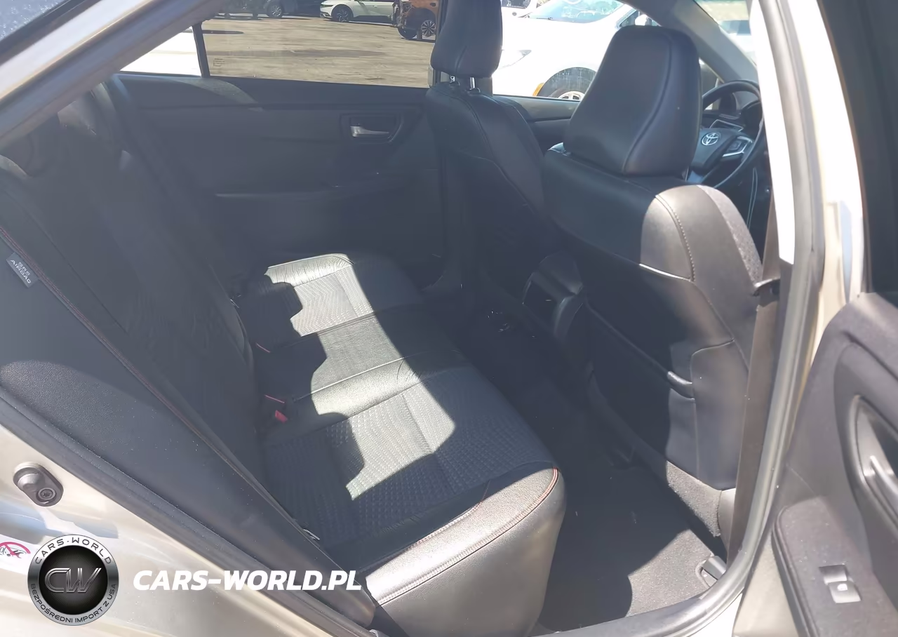 2015 Toyota Camry Se VIN:4T1BF1FKXFU013308 - 8