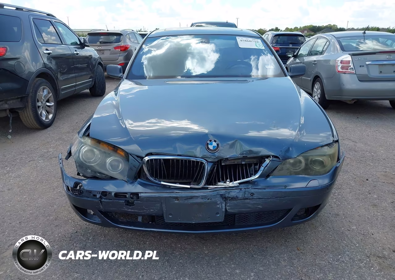 2007 BMW 750Li VIN:WBAHN83557DT66272 - 12