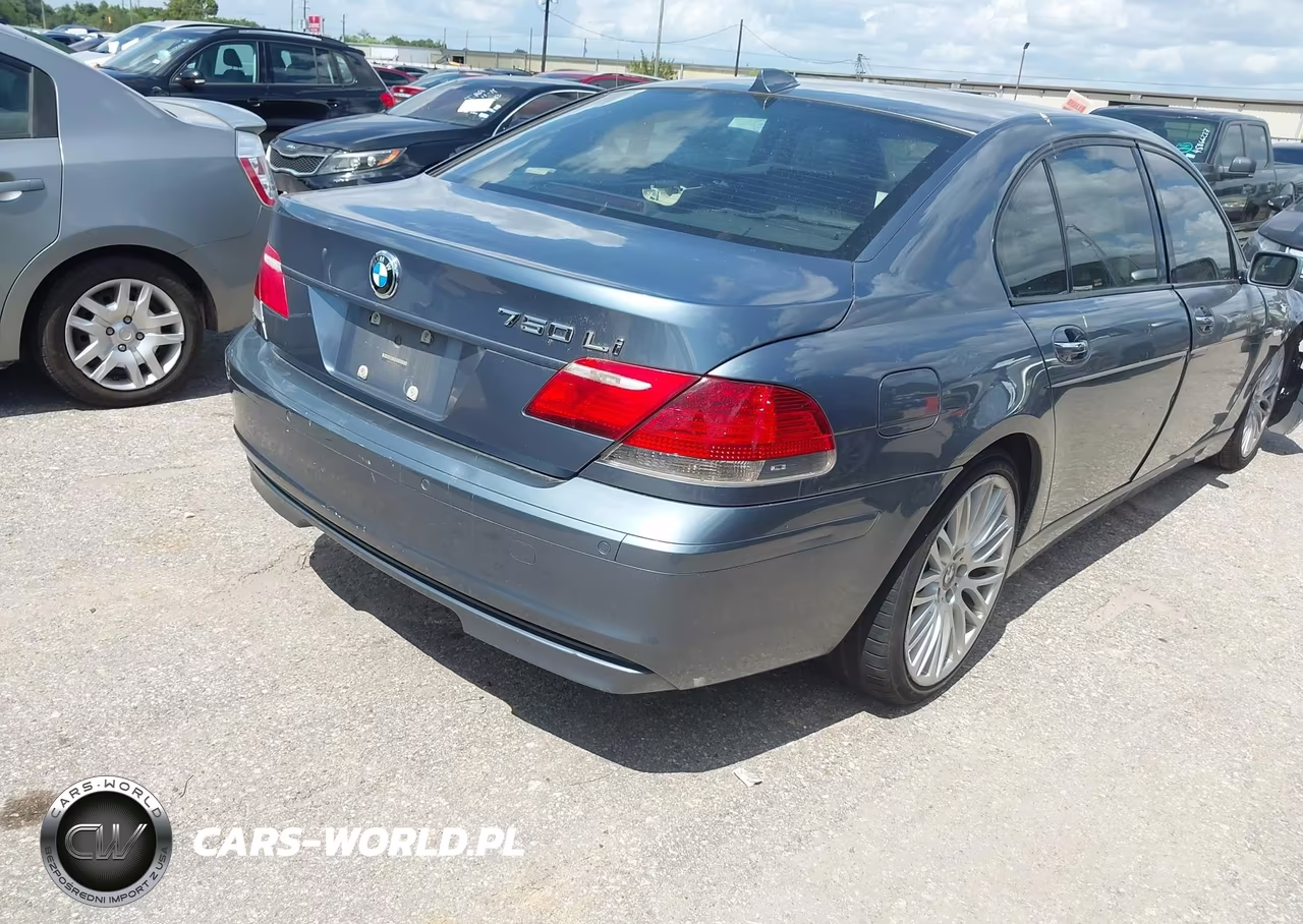 2007 BMW 750Li VIN:WBAHN83557DT66272 - 4