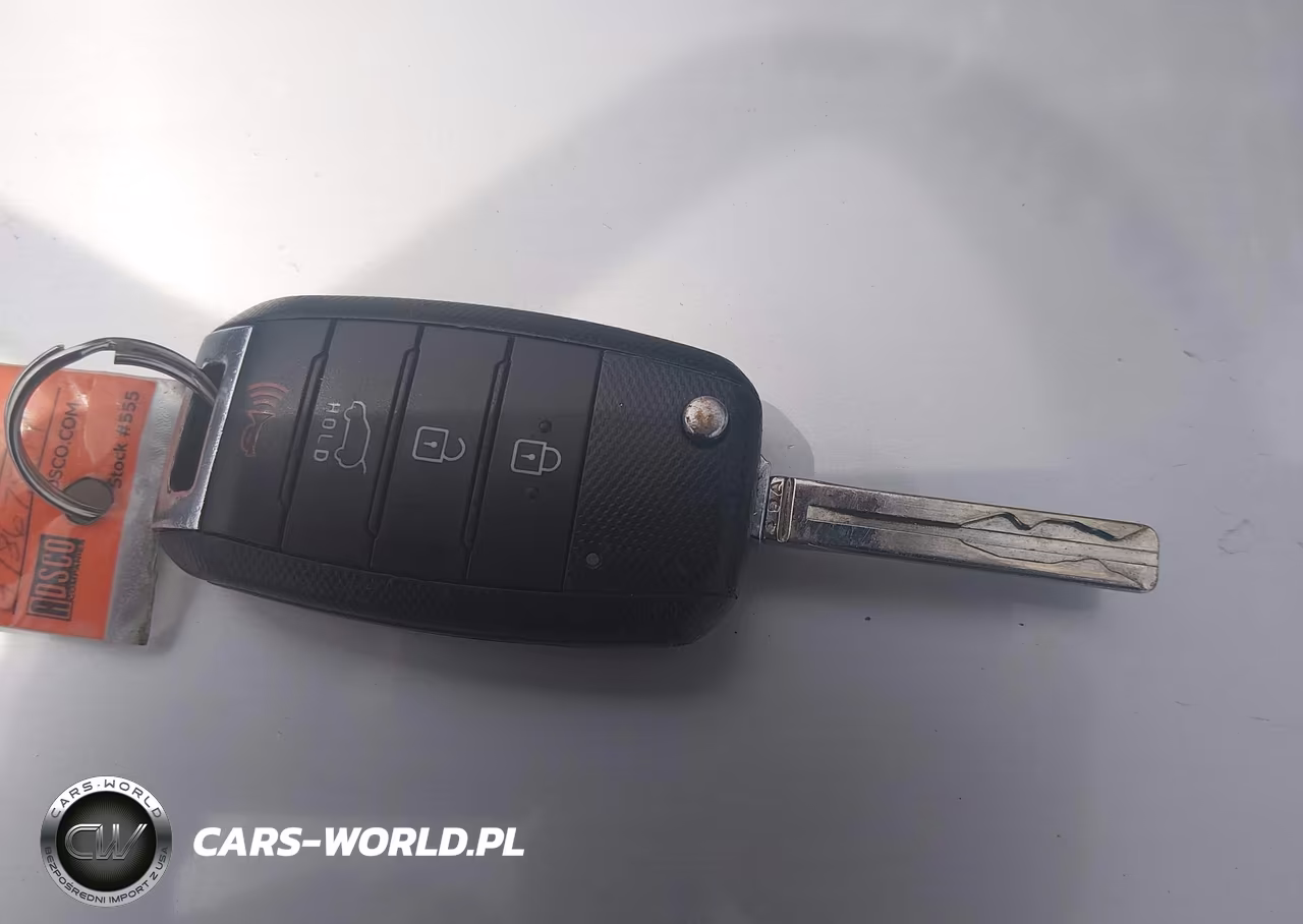 2016 Kia Soul + VIN:KNDJP3A52G7867509 - 11
