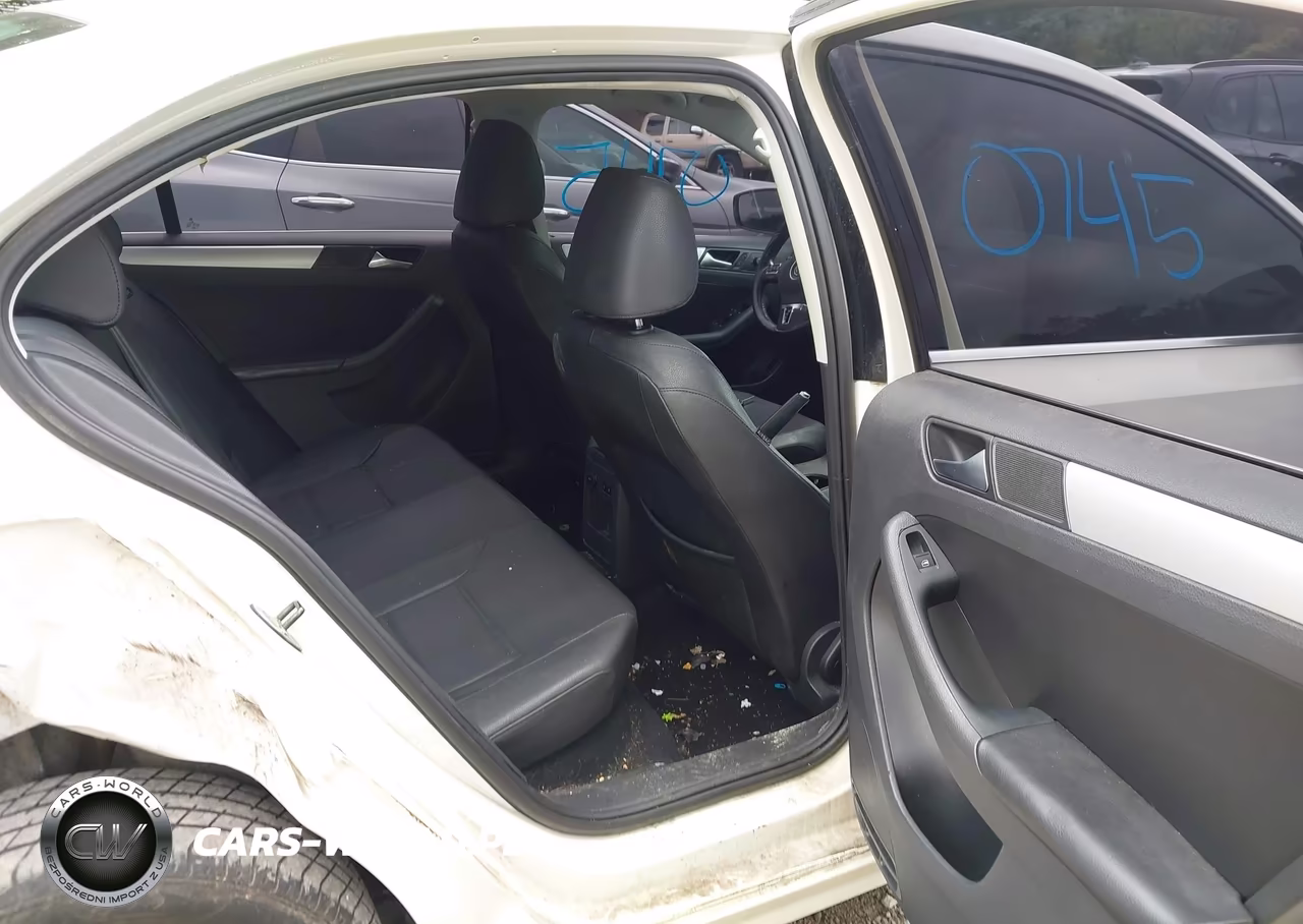 2012 Volkswagen Jetta 2.0L Tdi VIN:3VWLL7AJ8CM419636 - 8