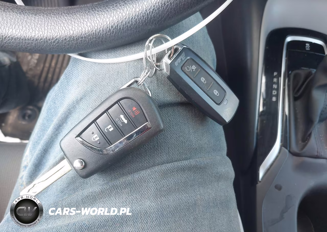2024 Toyota Corolla Le VIN:5YFB4MDE8RP215879 - 11