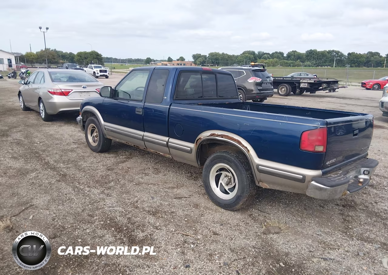 1999 Chevrolet S-10 Ls VIN:1GCCS19X4X8105133 - 3
