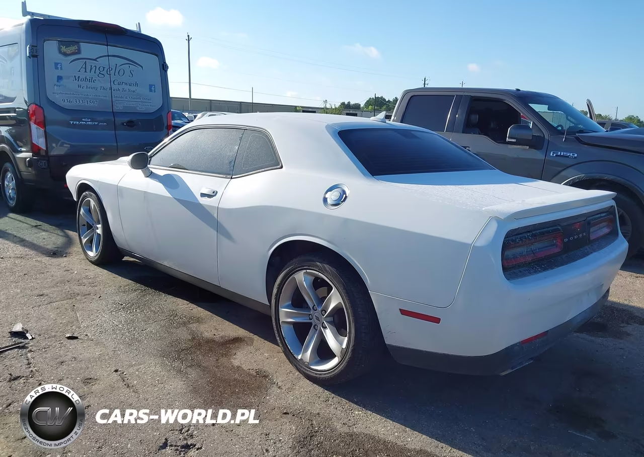 2017 Dodge Challenger Sxt VIN:2C3CDZAG6HH665966 - 3