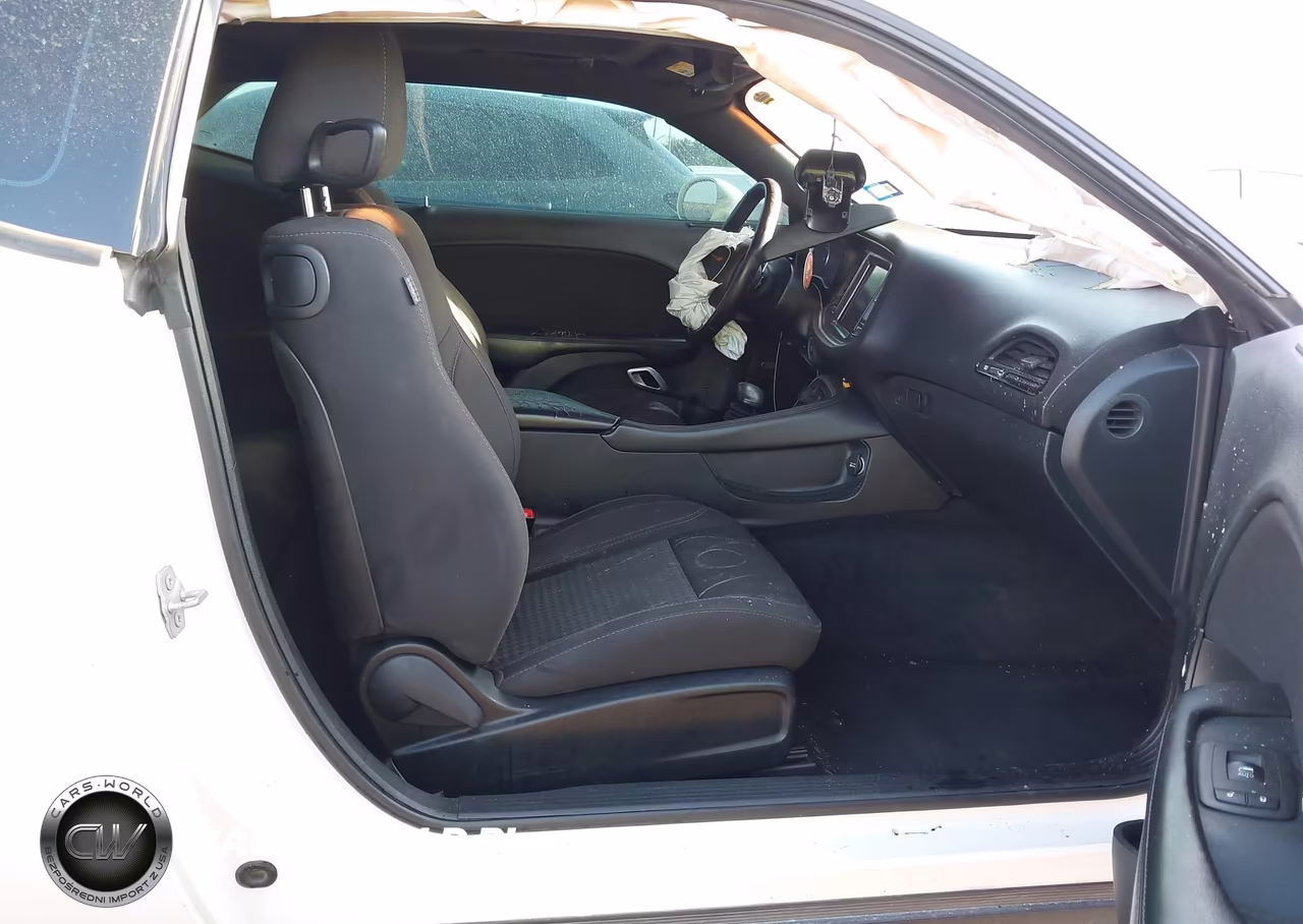 2017 Dodge Challenger Sxt VIN:2C3CDZAG6HH665966 - 5