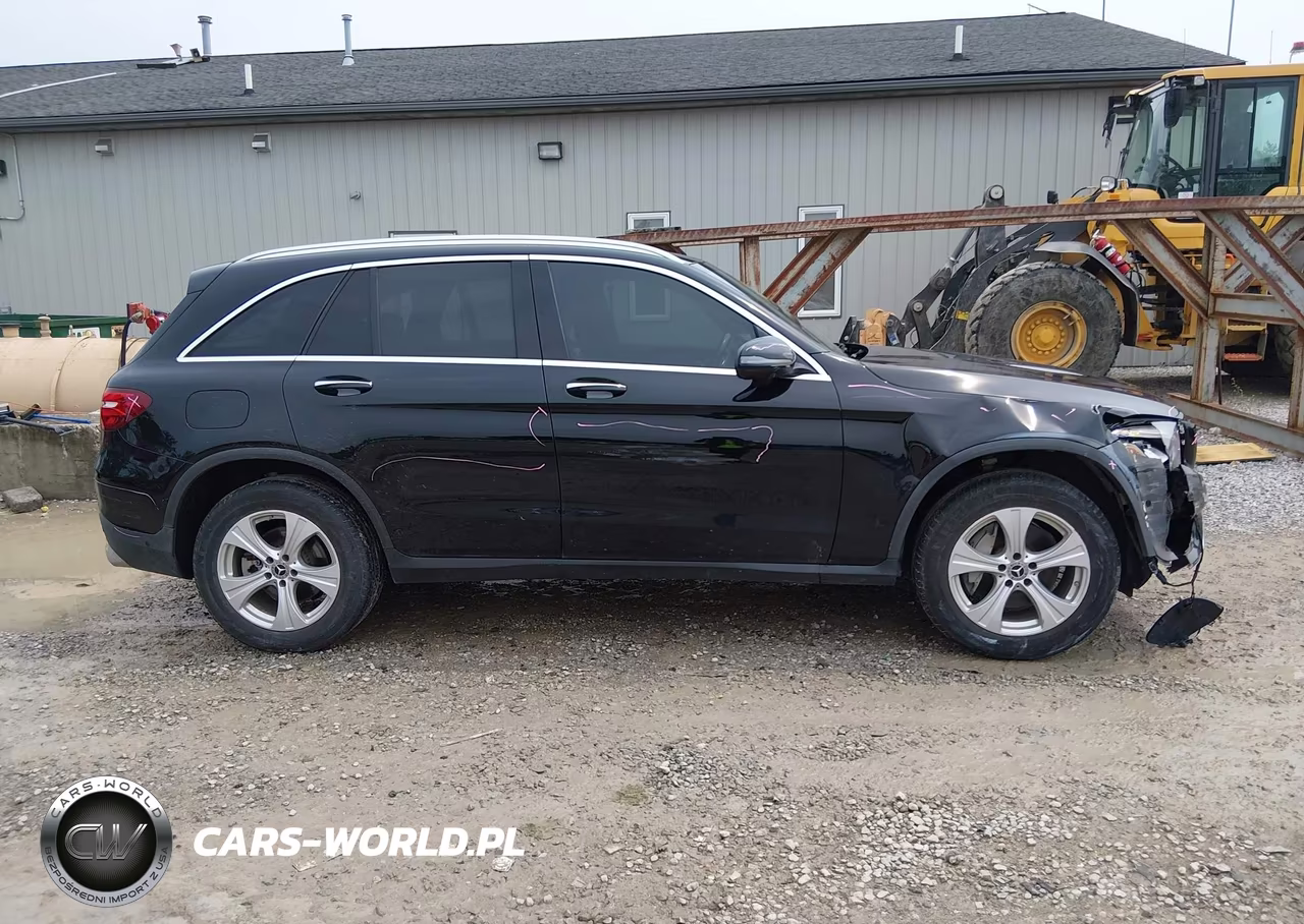 2018 Mercedes-Benz Glc 300 VIN:WDC0G4JB1JV055929 - 17