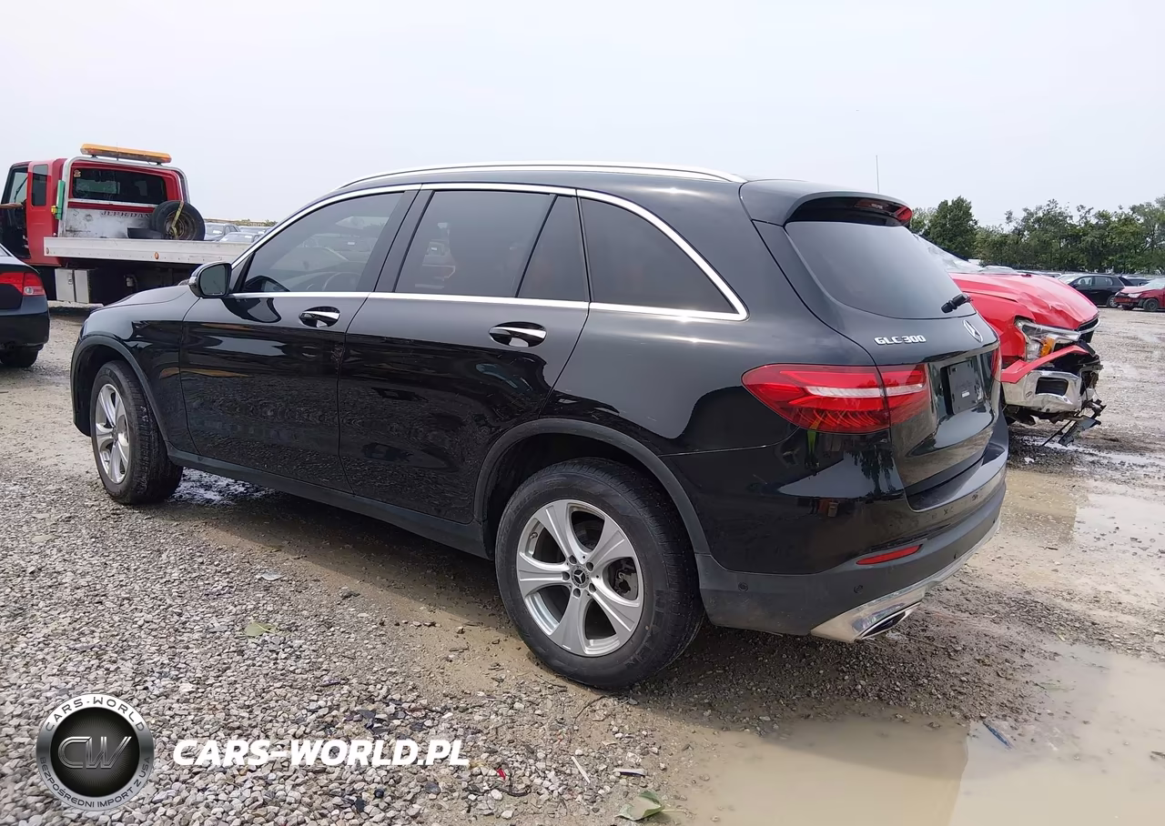 2018 Mercedes-Benz Glc 300 VIN:WDC0G4JB1JV055929 - 3