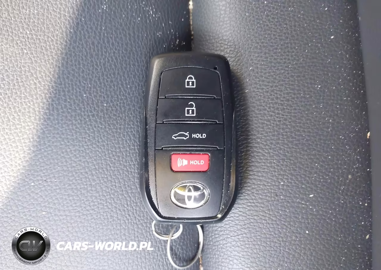 2025 Toyota Camry Se VIN:4T1DBADK2SU021887 - 11