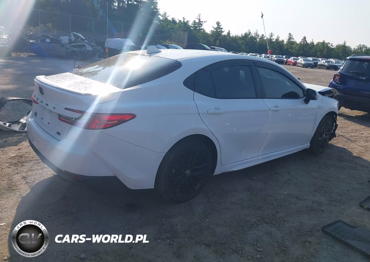2025 Toyota Camry Se VIN:4T1DBADK2SU021887 - 4