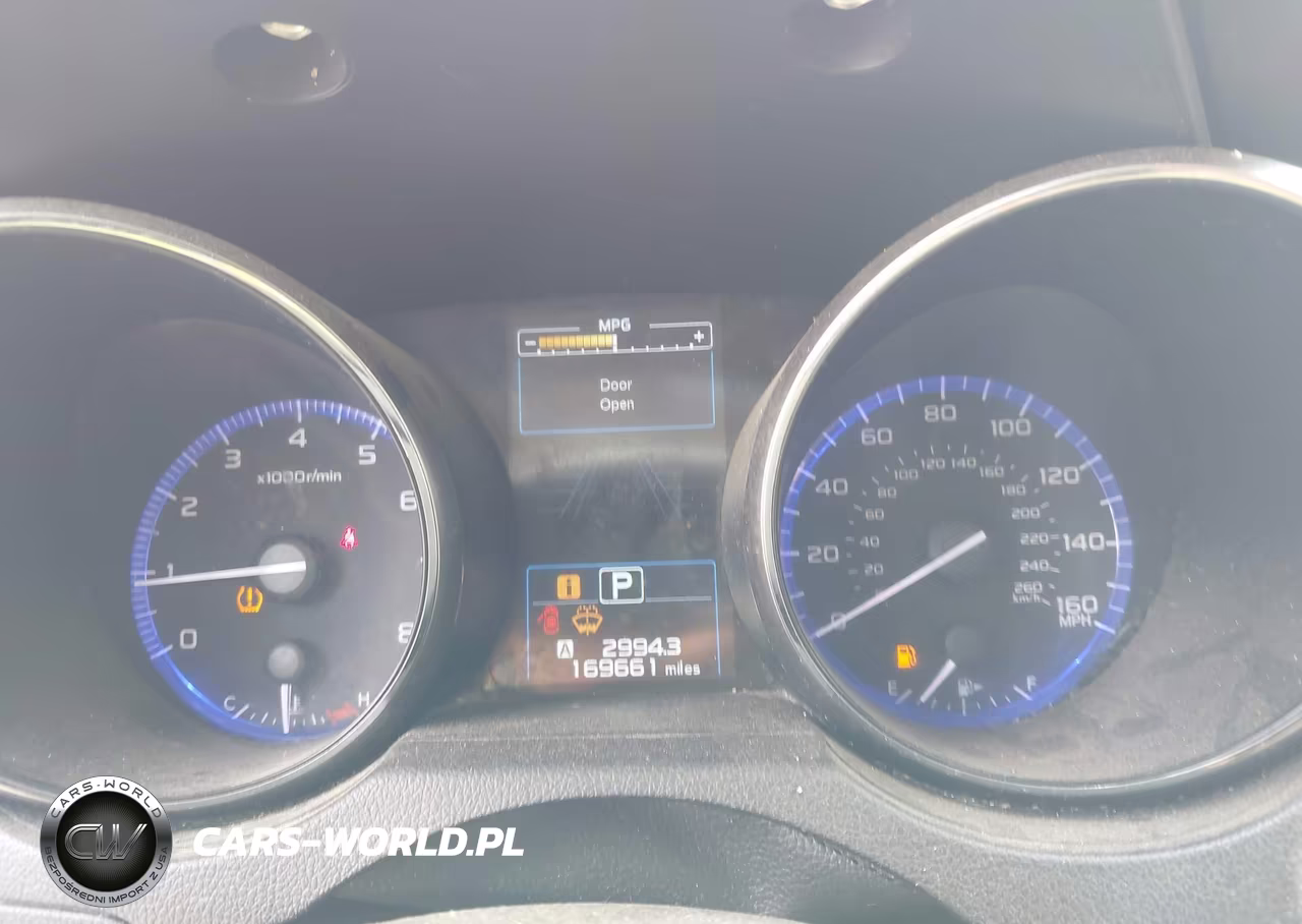 2016 Subaru Outback 3.6R Limited VIN:4S4BSENC3G3246628 - 7