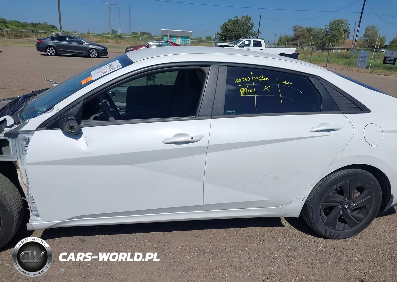 2022 Hyundai Elantra Sel VIN:5NPLM4AG4NH077663 - 15