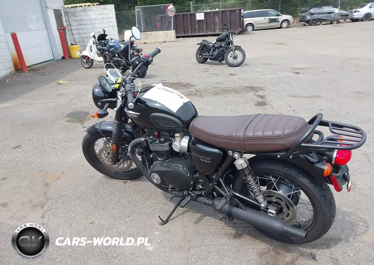 2017 Triumph Motorcycle Bonneville T120-Black VIN:SMTD40HL2HT770121 - 13