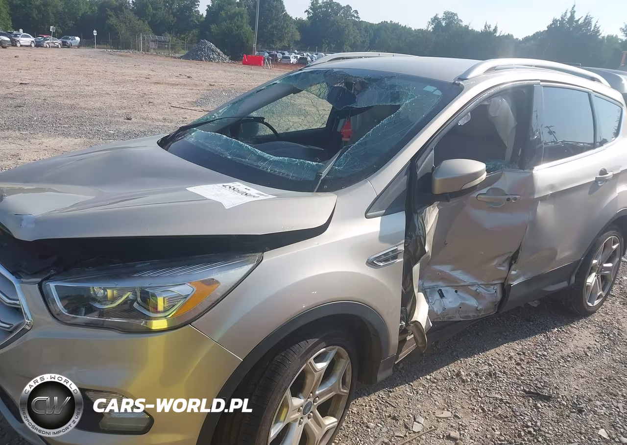 2018 Ford Escape Titanium VIN:1FMCU0J90JUD25994 - 6