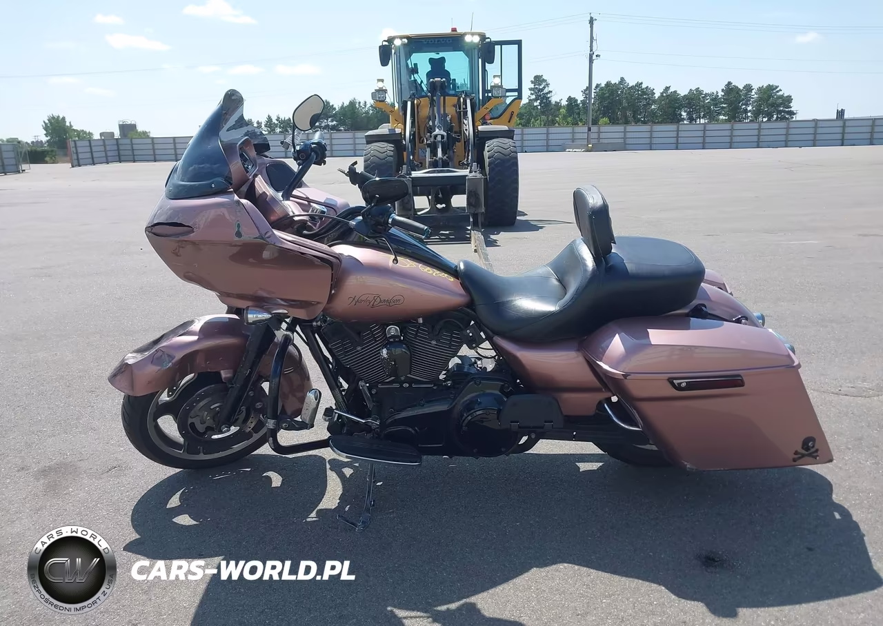 2012 Harley-Davidson Fltrx Road Glide Custom VIN:1HD1KHM19CB680262 - 13