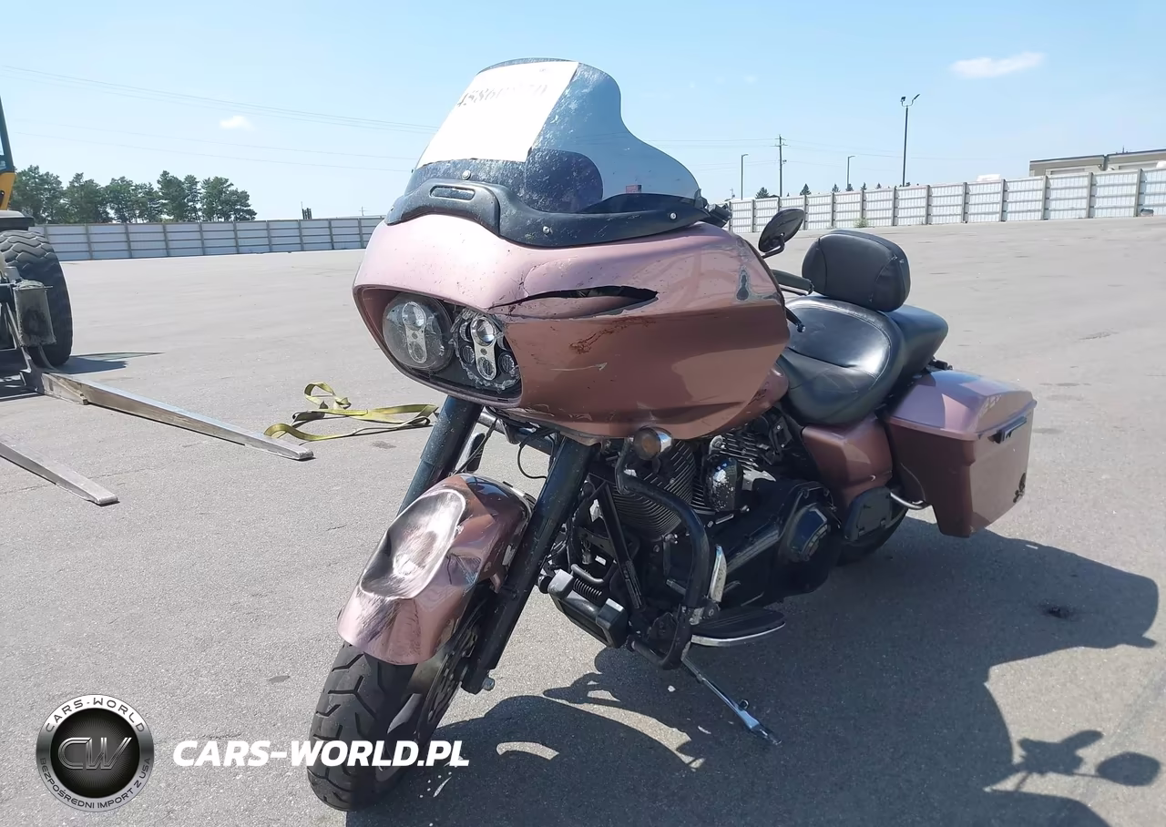 2012 Harley-Davidson Fltrx Road Glide Custom VIN:1HD1KHM19CB680262 - 2
