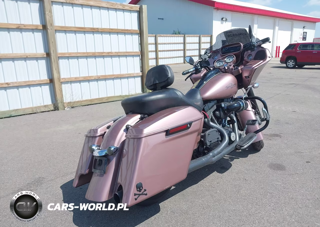 2012 Harley-Davidson Fltrx Road Glide Custom VIN:1HD1KHM19CB680262 - 4