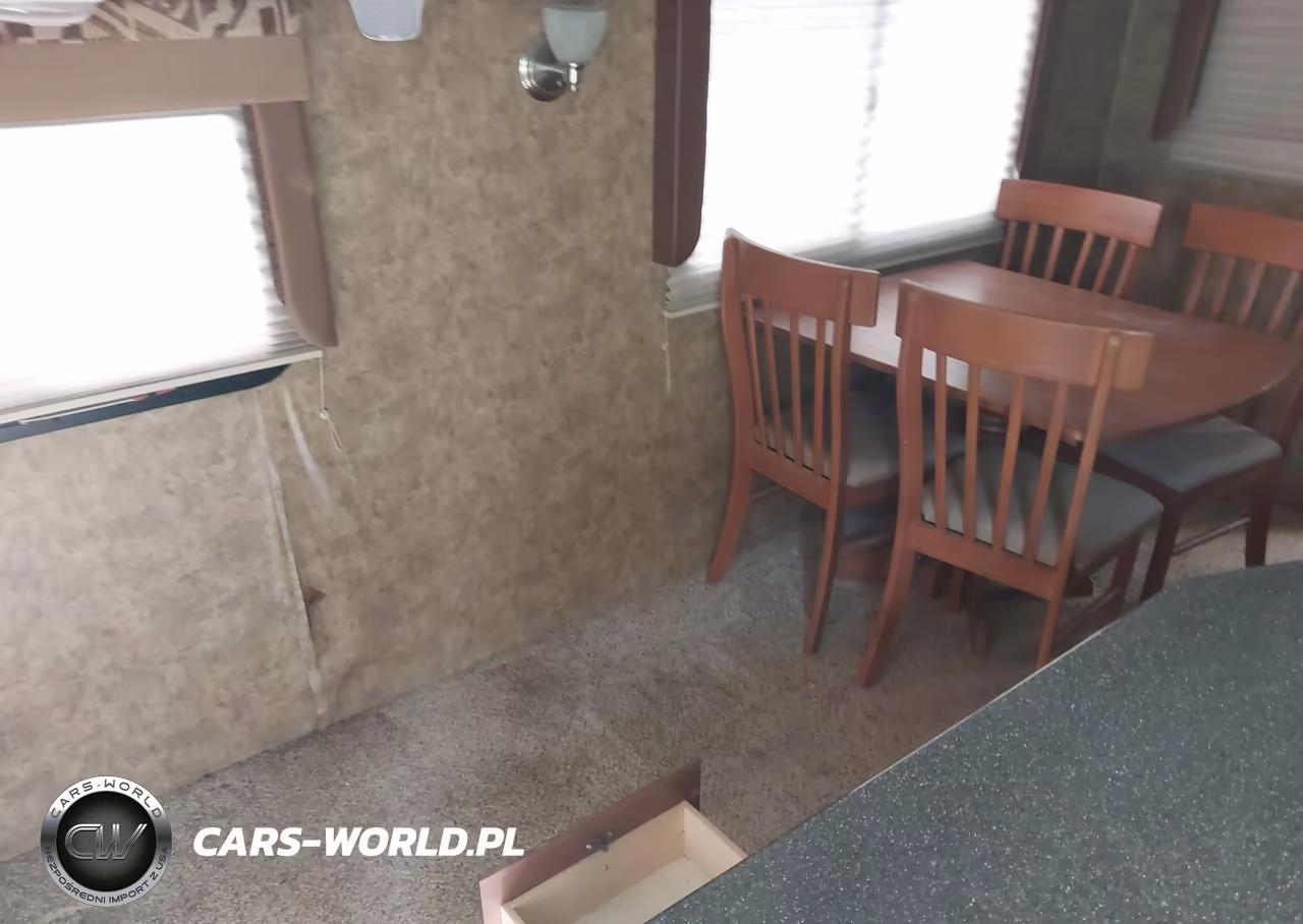 2014 Coachmen Freedom 297Rlds VIN:5ZT2FEVB7EA011169 - 8