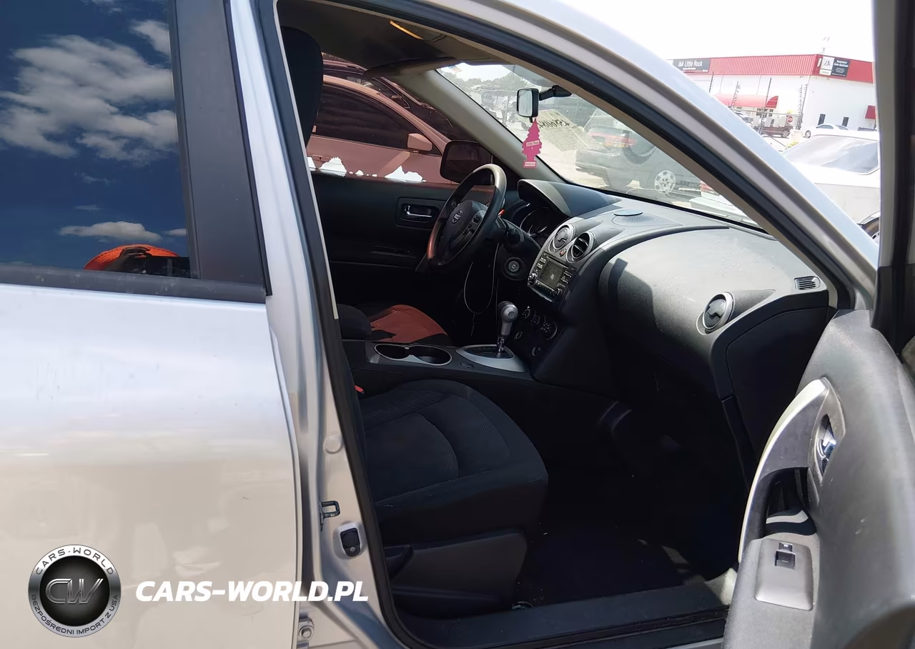 2015 Nissan Rogue Select S VIN:JN8AS5MT6FW156151 - 5