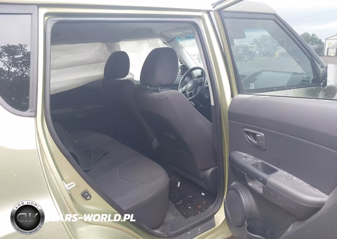 2013 Kia Soul VIN:KNDJT2A54D7608859 - 8